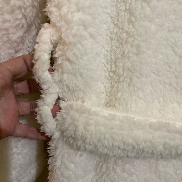 Pottery Barn Robe Teddy Bear White Soft Plush Ultimate Very Oversized Fit SZ SM - Picture 8 of 13